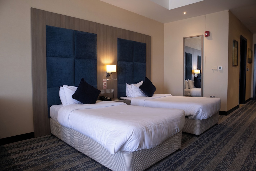The Castle Premium Hotel 14/45