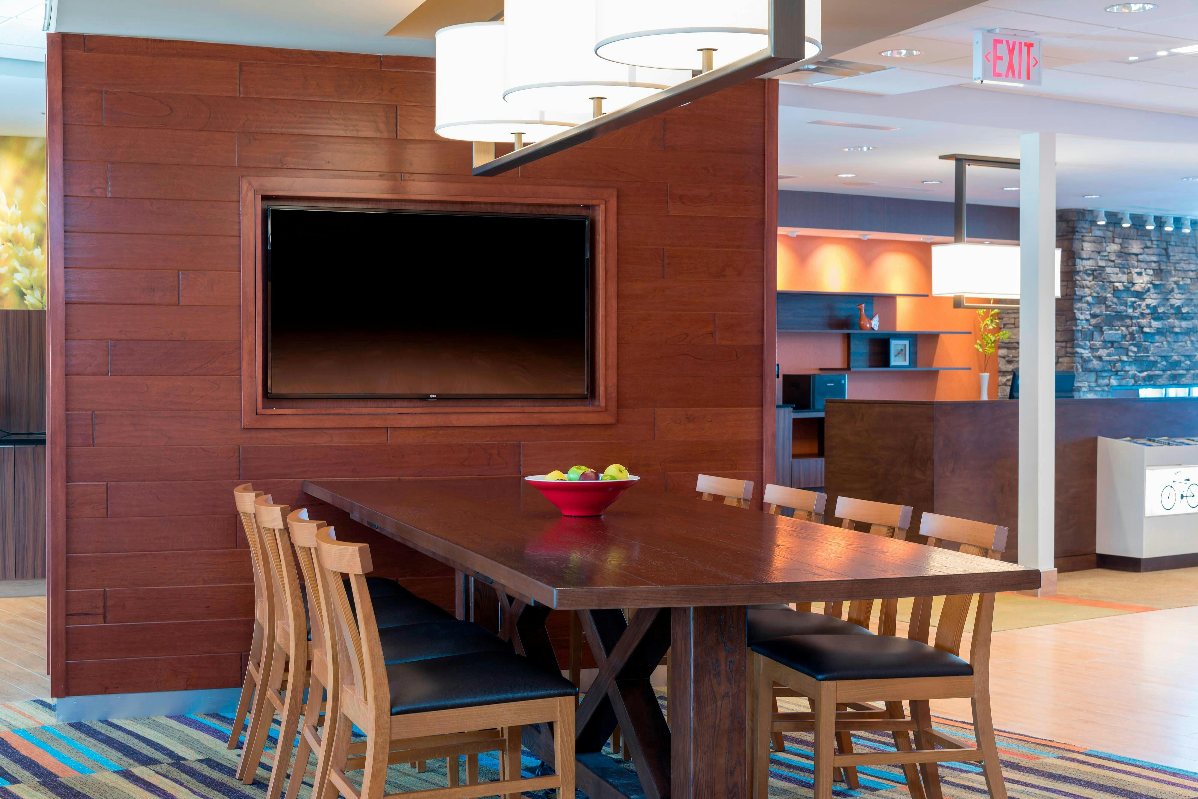 Fairfield Inn & Suites by Marriott Indianapolis Fishers 38/44