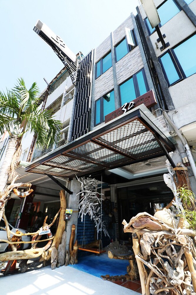 3D サンフラワー エンボスド B&B 写真1