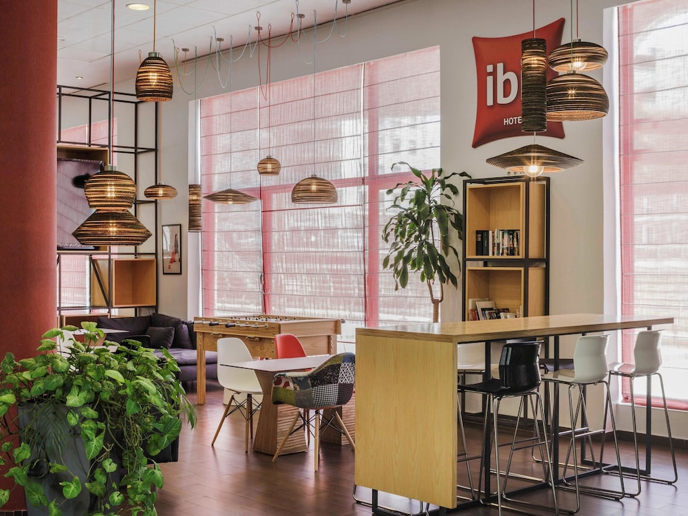 Ibis Malaga Centro Ciudad Hotel 54/70