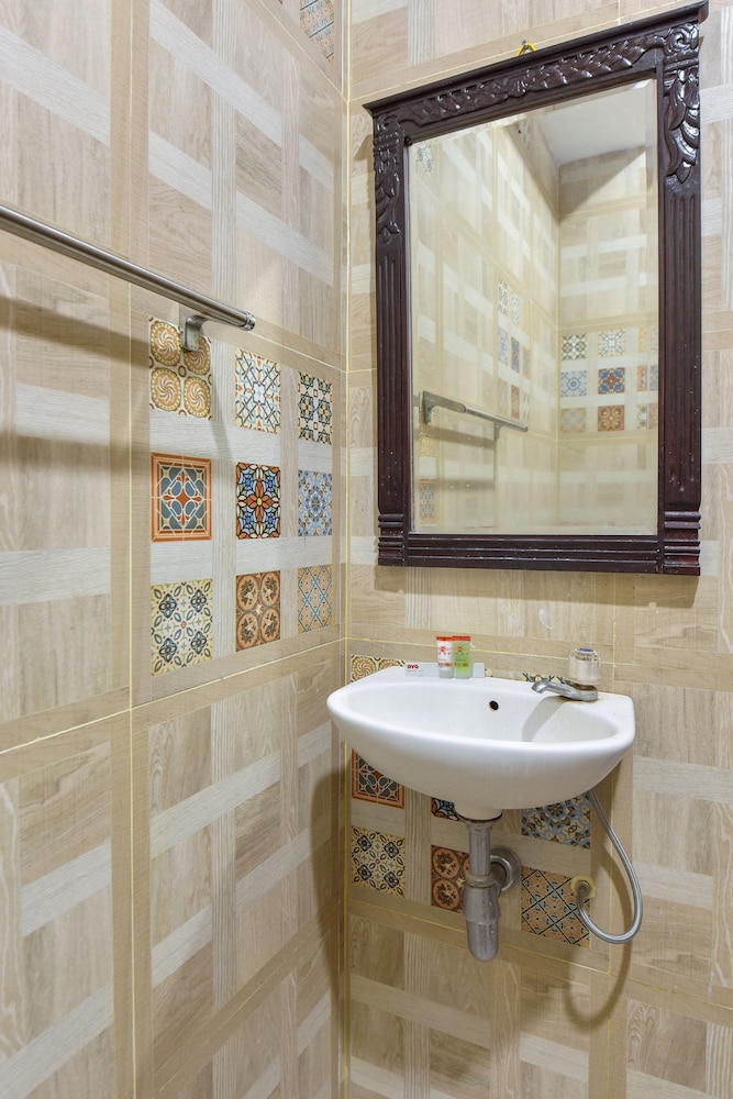 Hotel Sekar Ayu 46/49