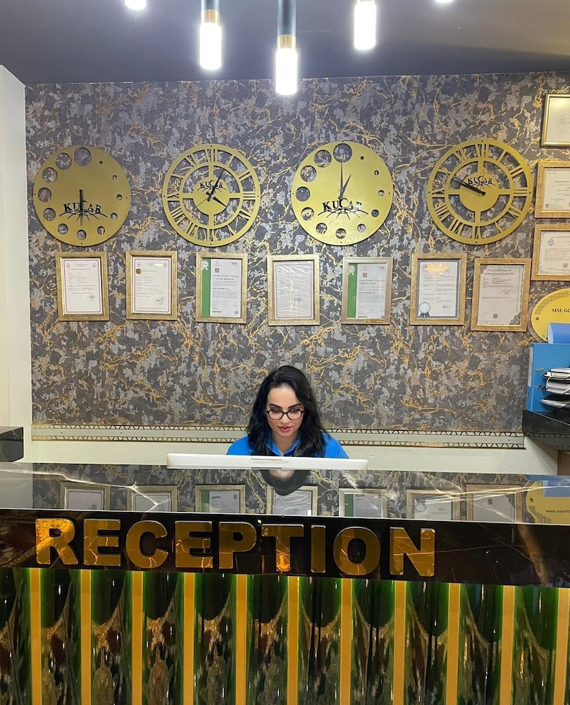 Mse Golden Lux Hotel 6/50