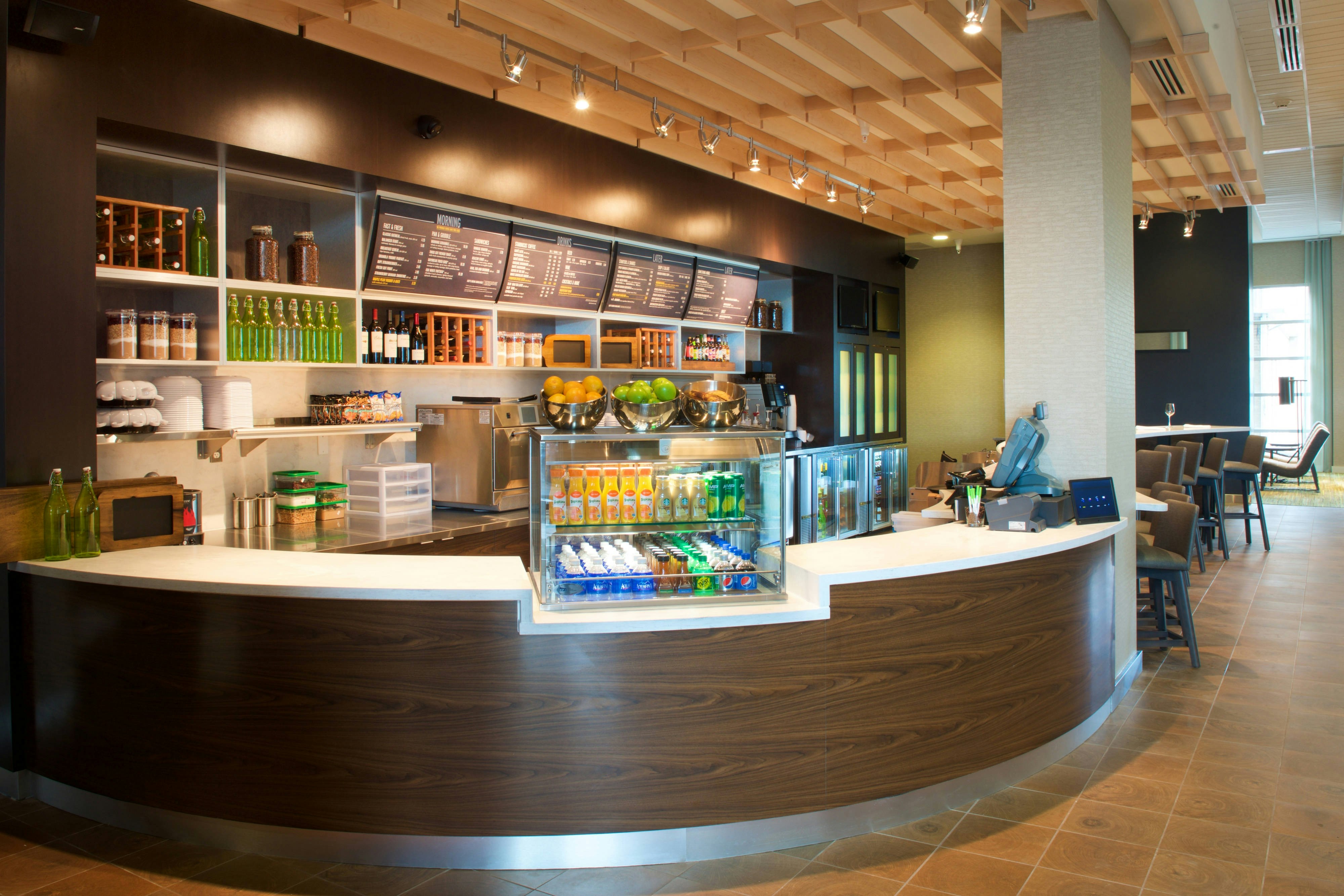Courtyard by Marriott Seattle Everett Downtown 4/22