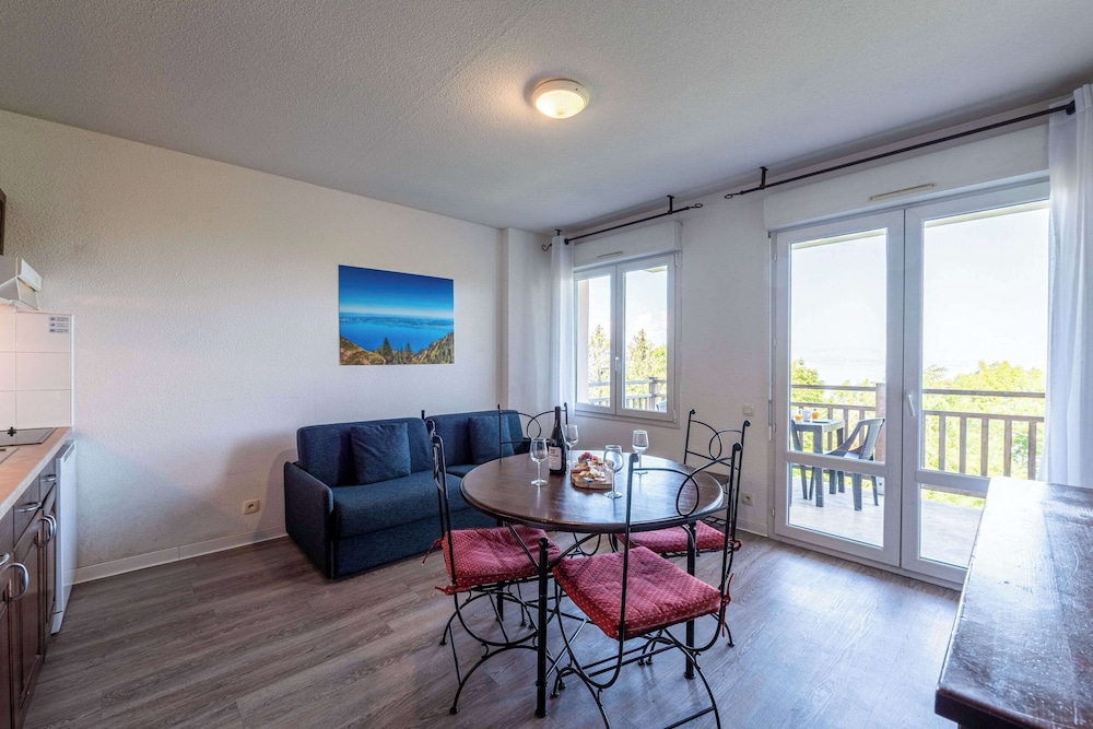 Zenitude Evian Les Terrasses Du Lac An Ascend Collection Hotel 44/64
