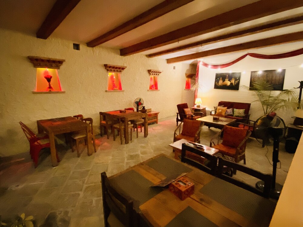 Three Jewels Boutique Hotel 55/74