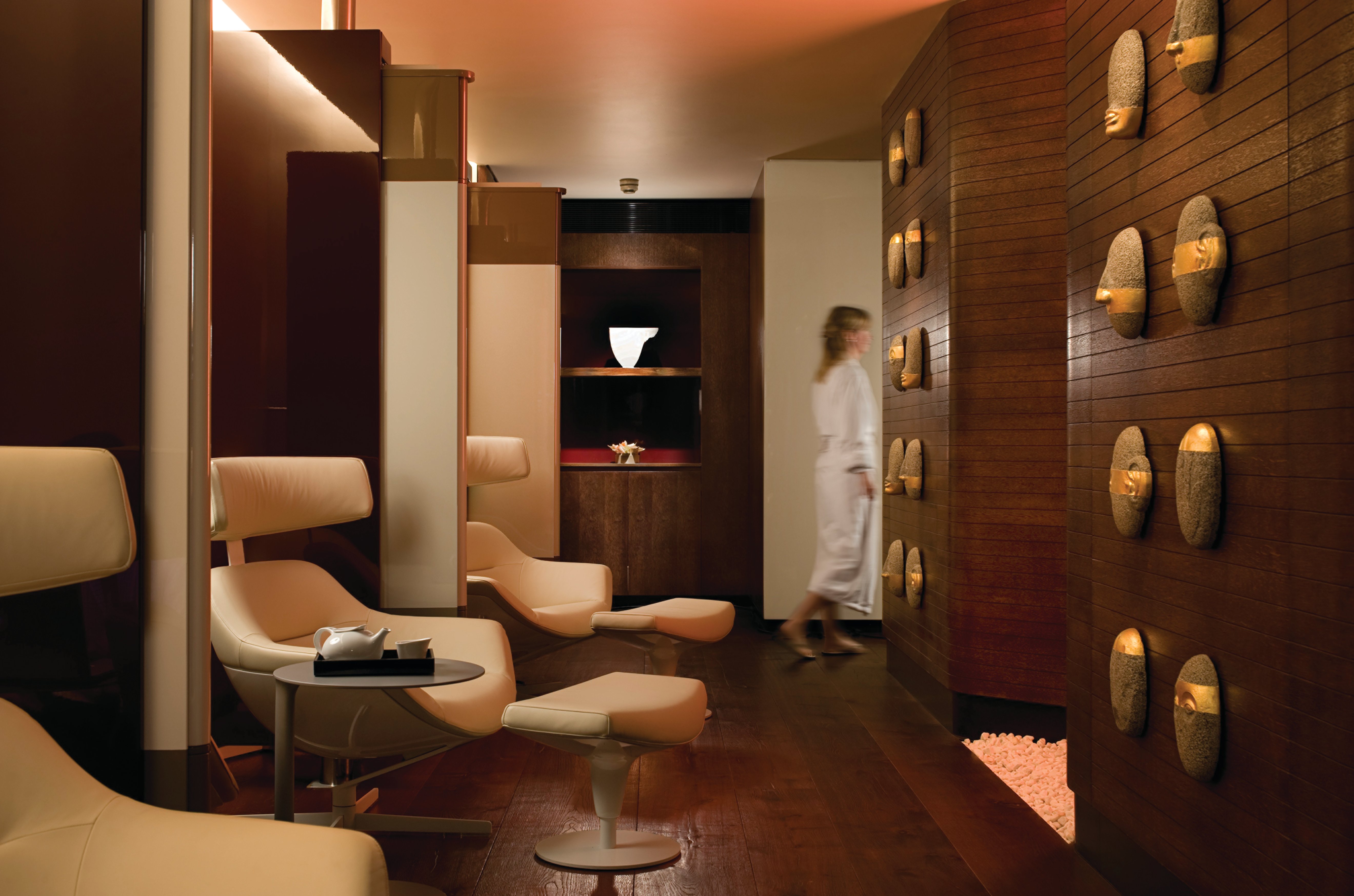 Four Seasons Hotel London at Park Lane 50/50