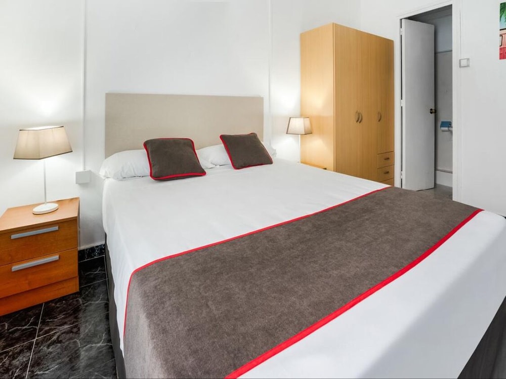 Hostal El Patio de la Luna by Vivere Stays 11/45