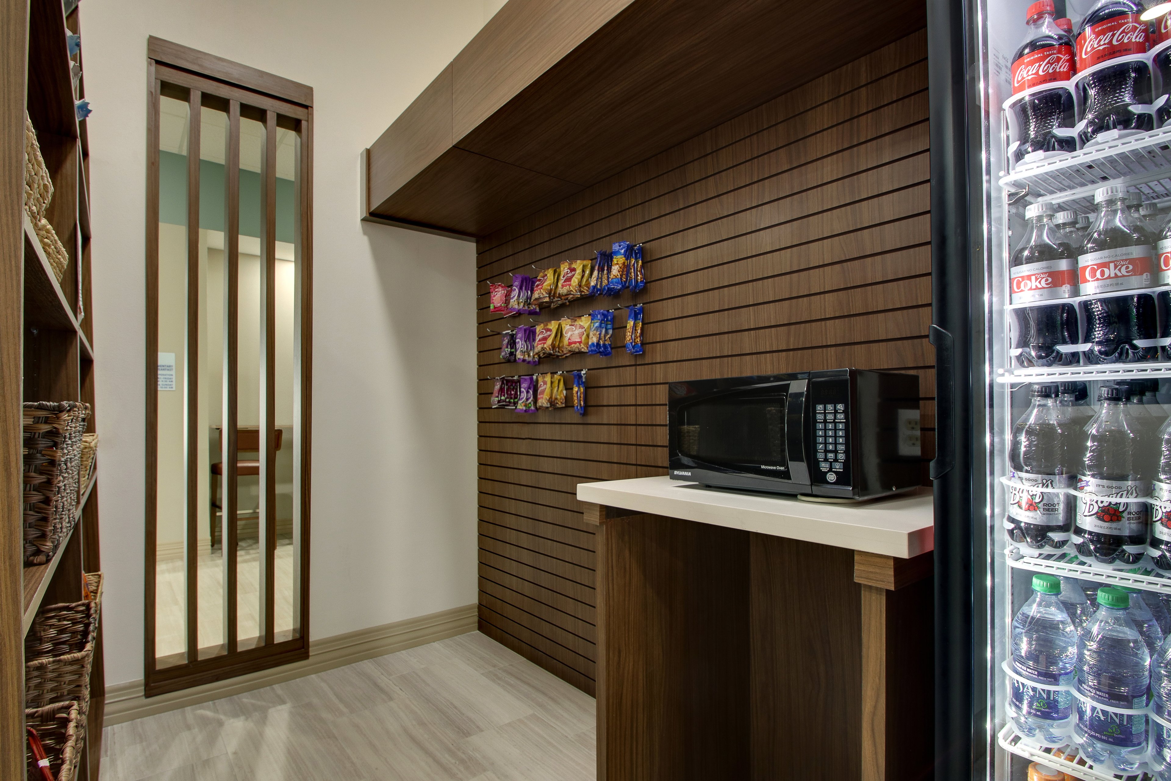 Holiday Inn Express Hotel & Suites Laurel 16/53
