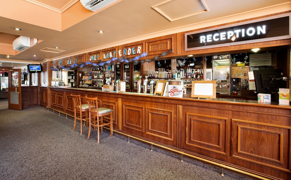 Enfield Hotel 7/55