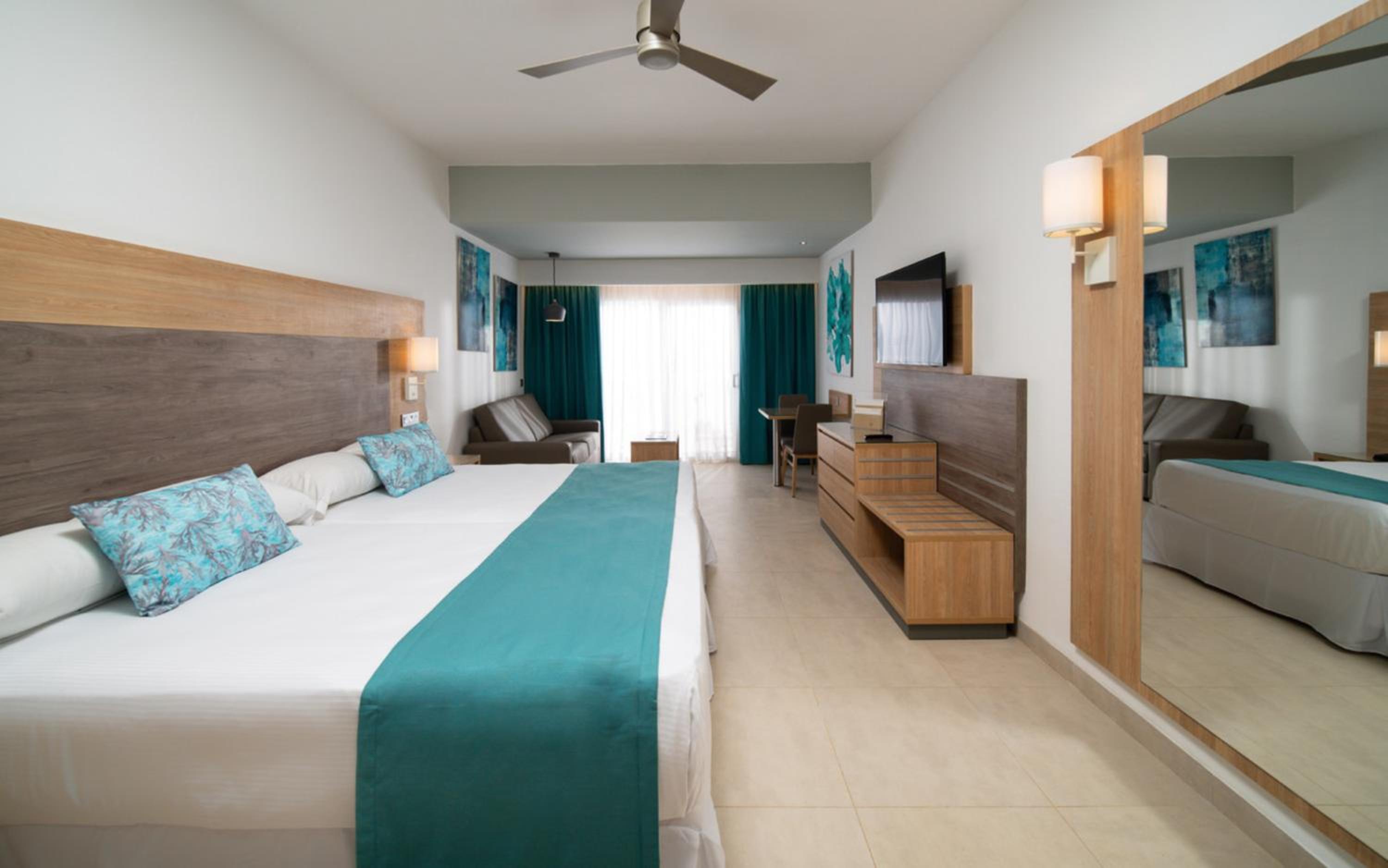 Junior Suite, Ocean Front