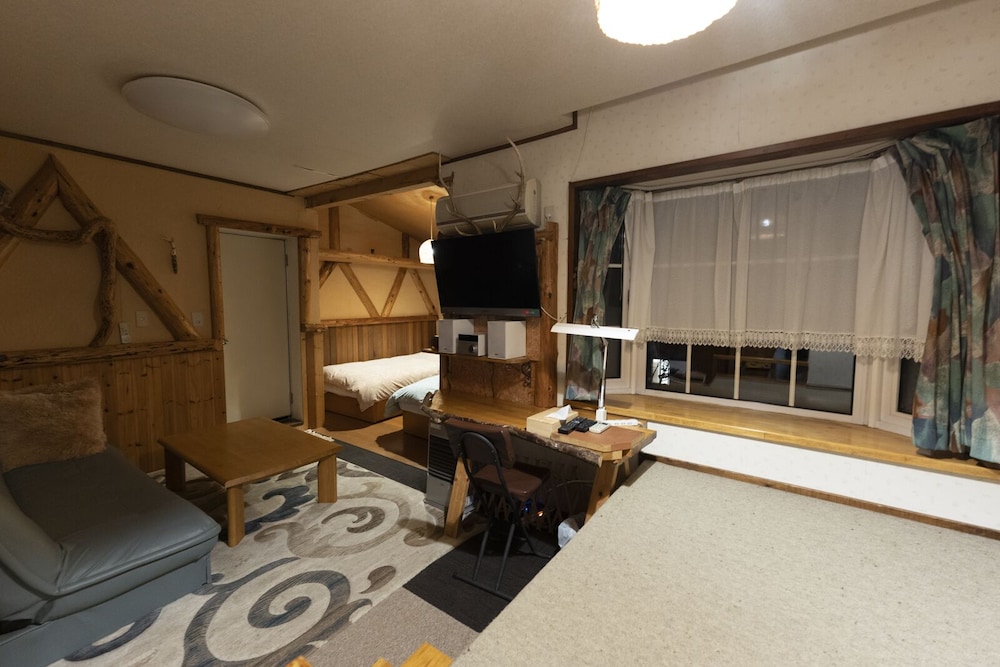 Country Inn Milky House 74/82