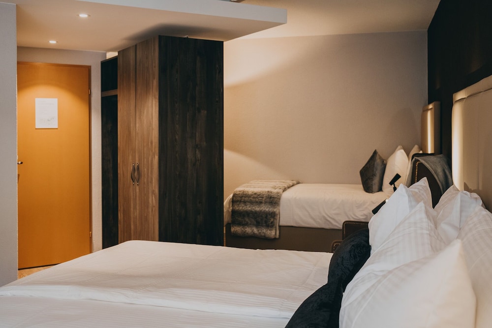 ALPIN SHERPA HOTEL 13/53