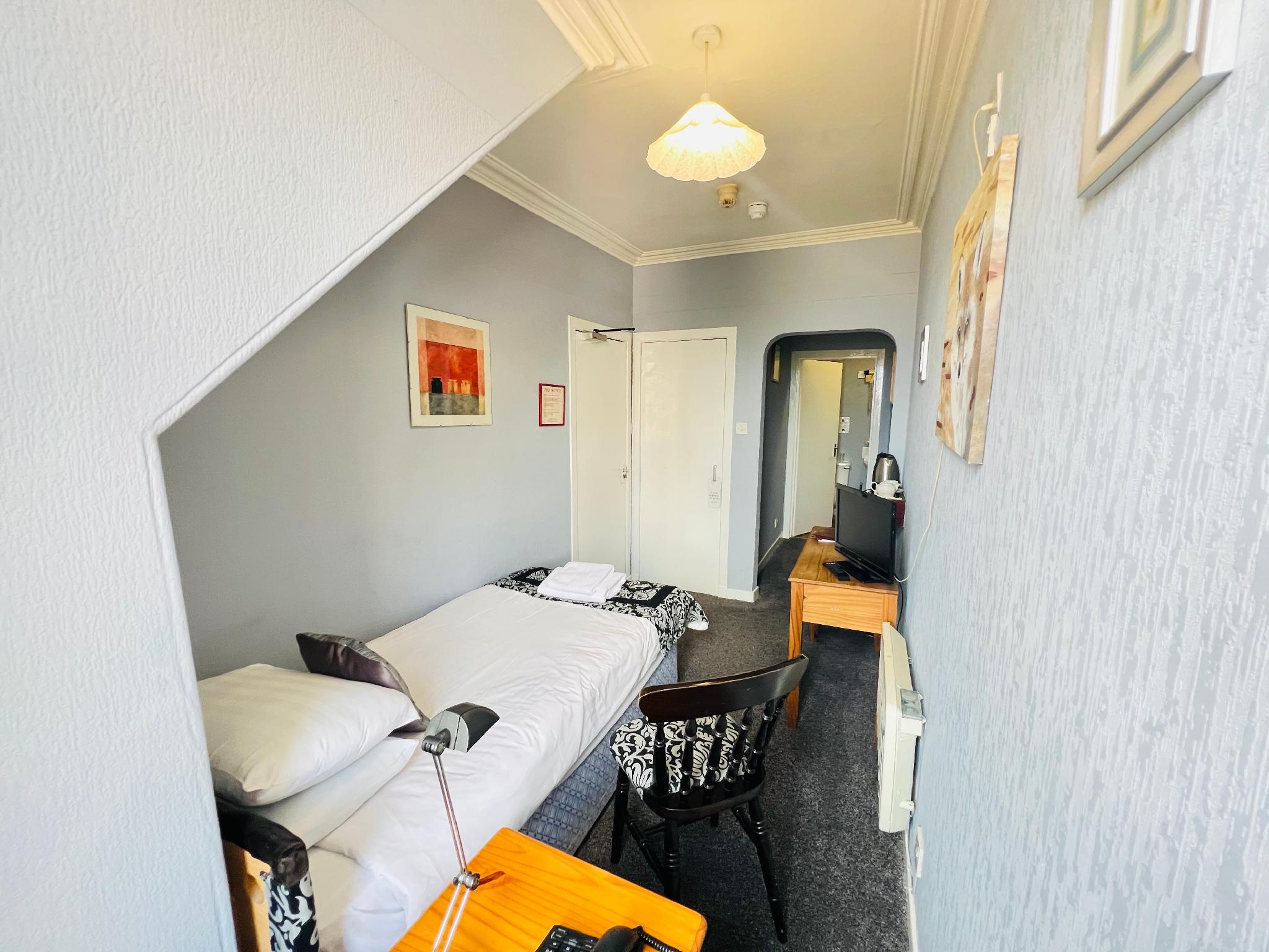 Residential, Style, Single