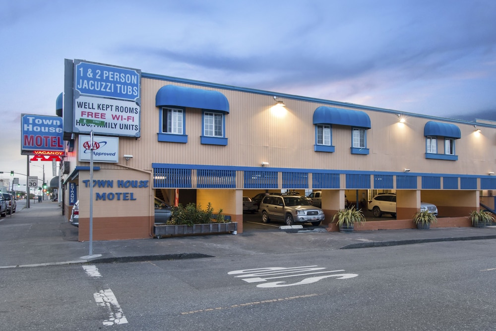Town House Motel - Historic Old Town Eureka 1/37