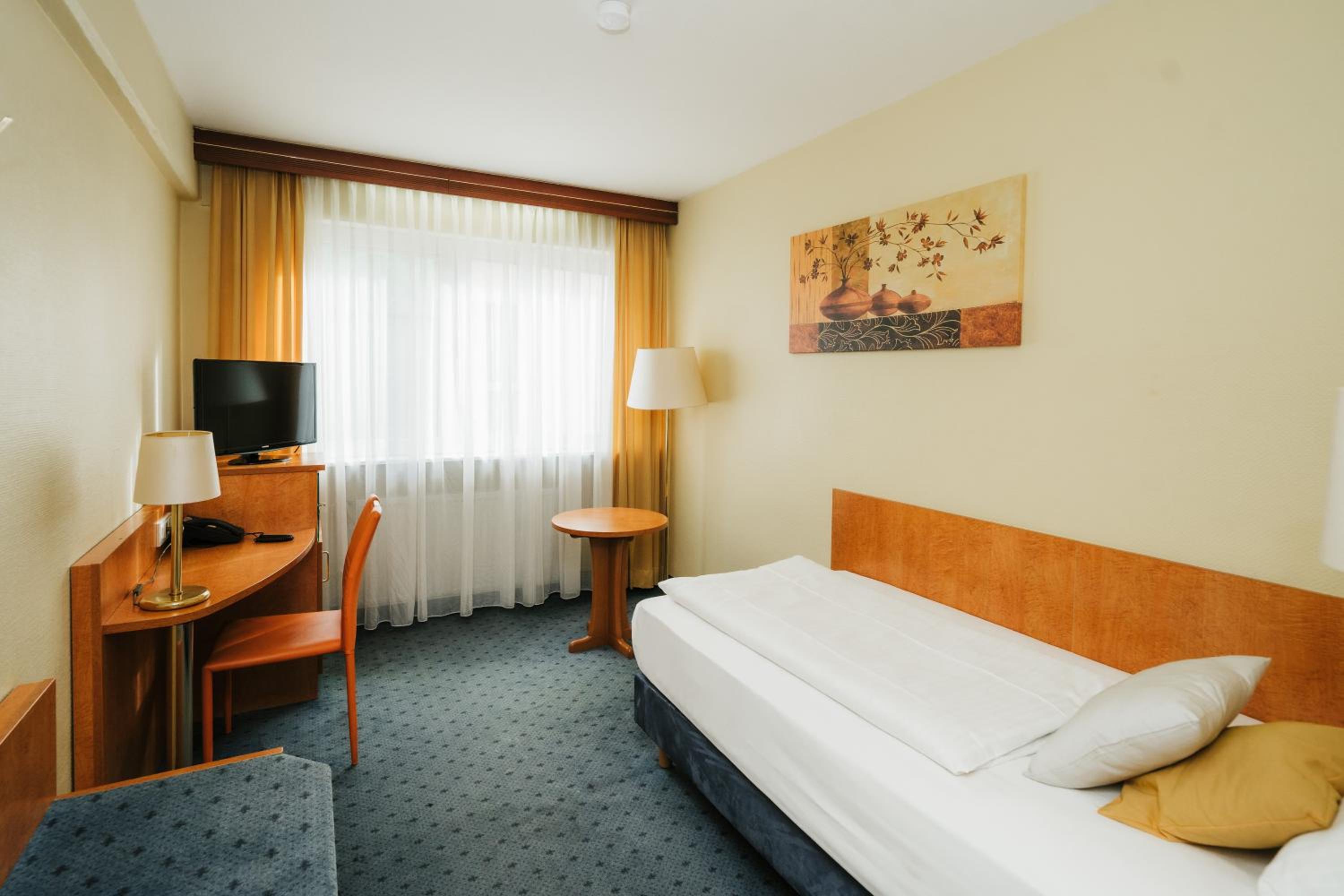 Comfort, Single, French Bed