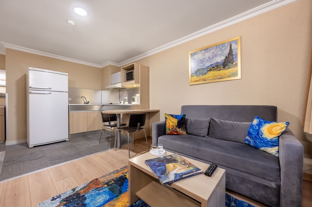 Gallery Residence And Boutique Hotel 39/72