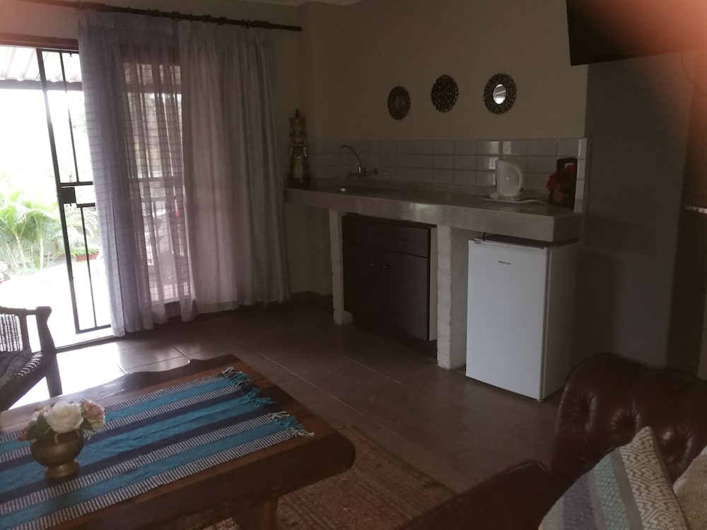 Meerkat Manor 19/50