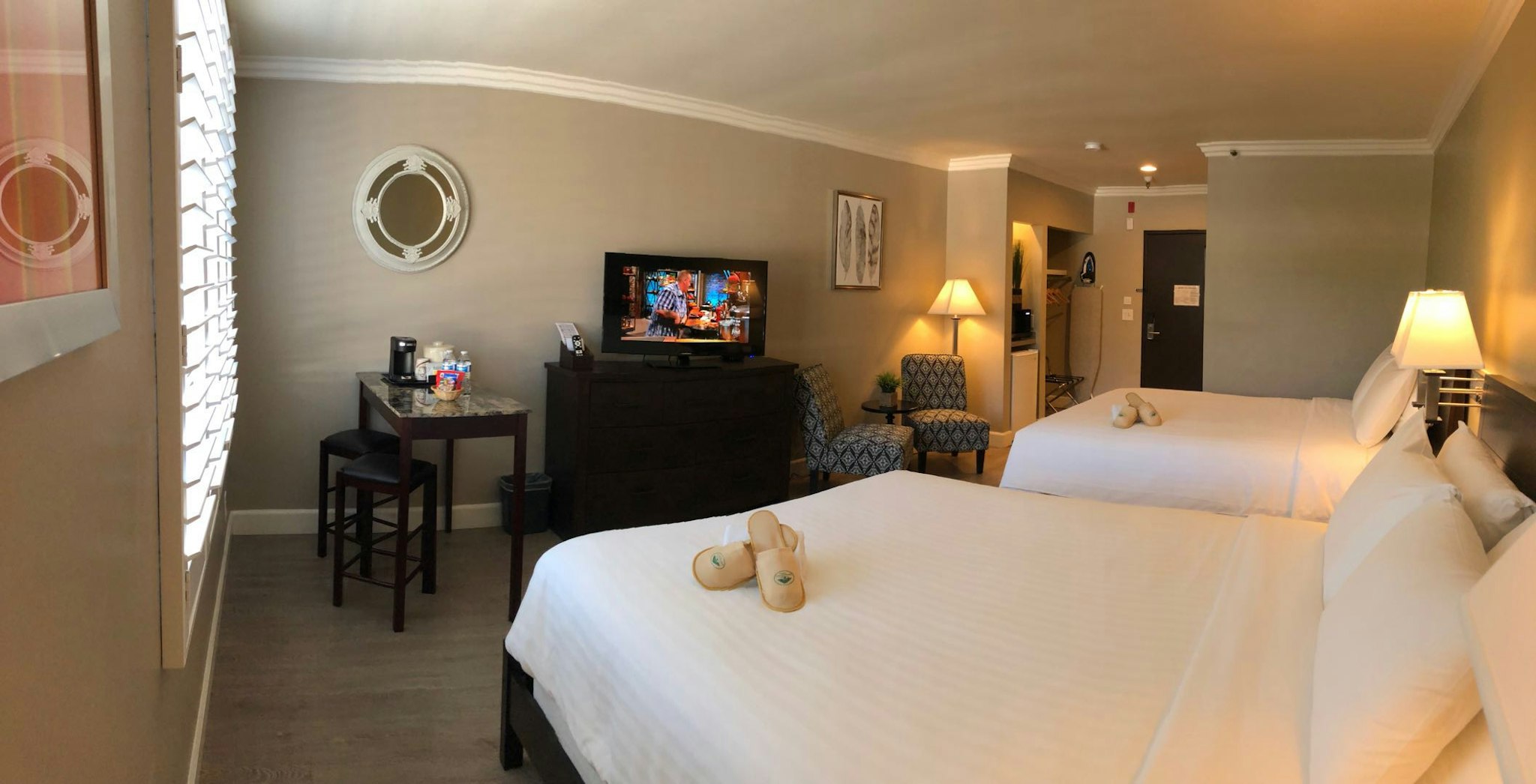 Greentree Inn And Suites Alhambra 11/52