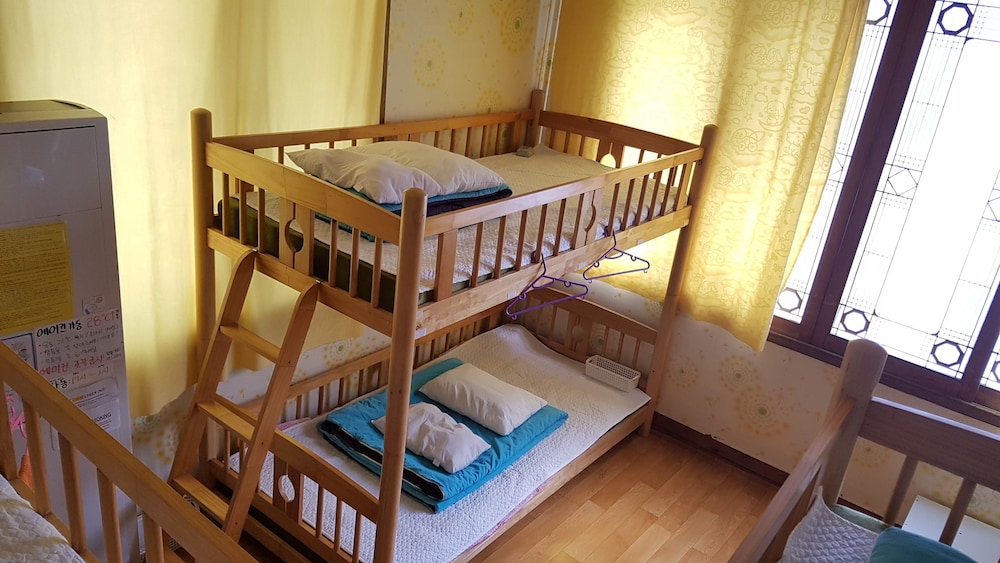 Springflower Guesthouse - Hostel 29/39