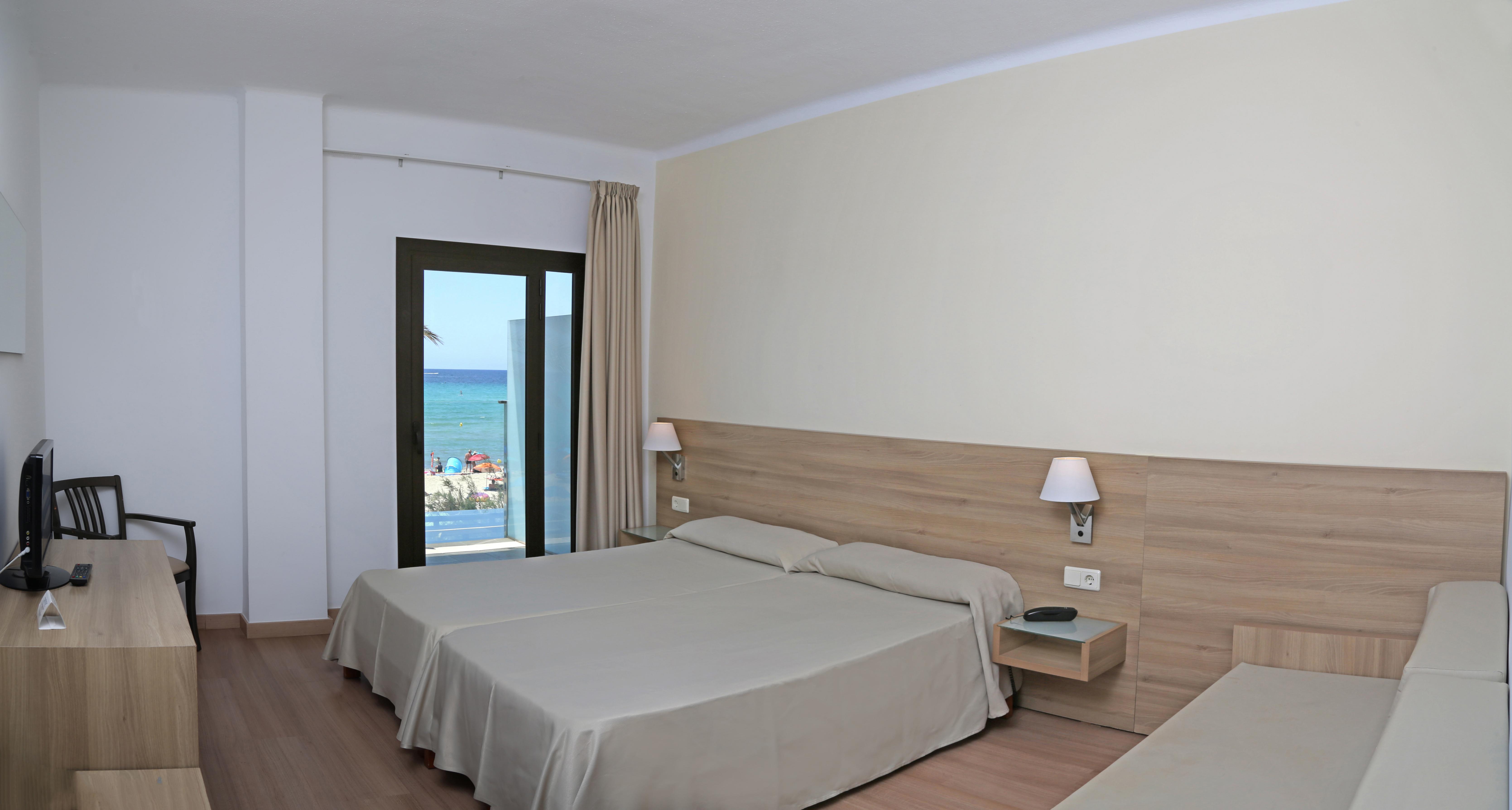 Standard, Double Bed, Sea View, Balcony or Terrace، Hotel Playa Mallorca 3/5