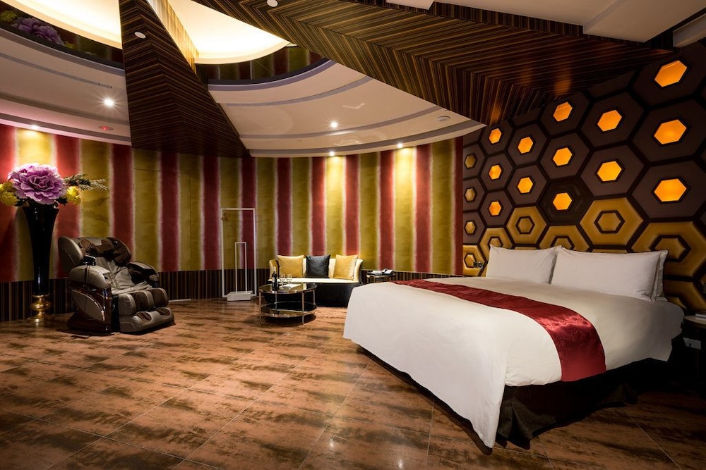 Norwegian Forest Leisure Motel 30/67