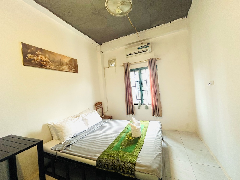 Vang Vieng Rock Backpacker Hostel 13/48