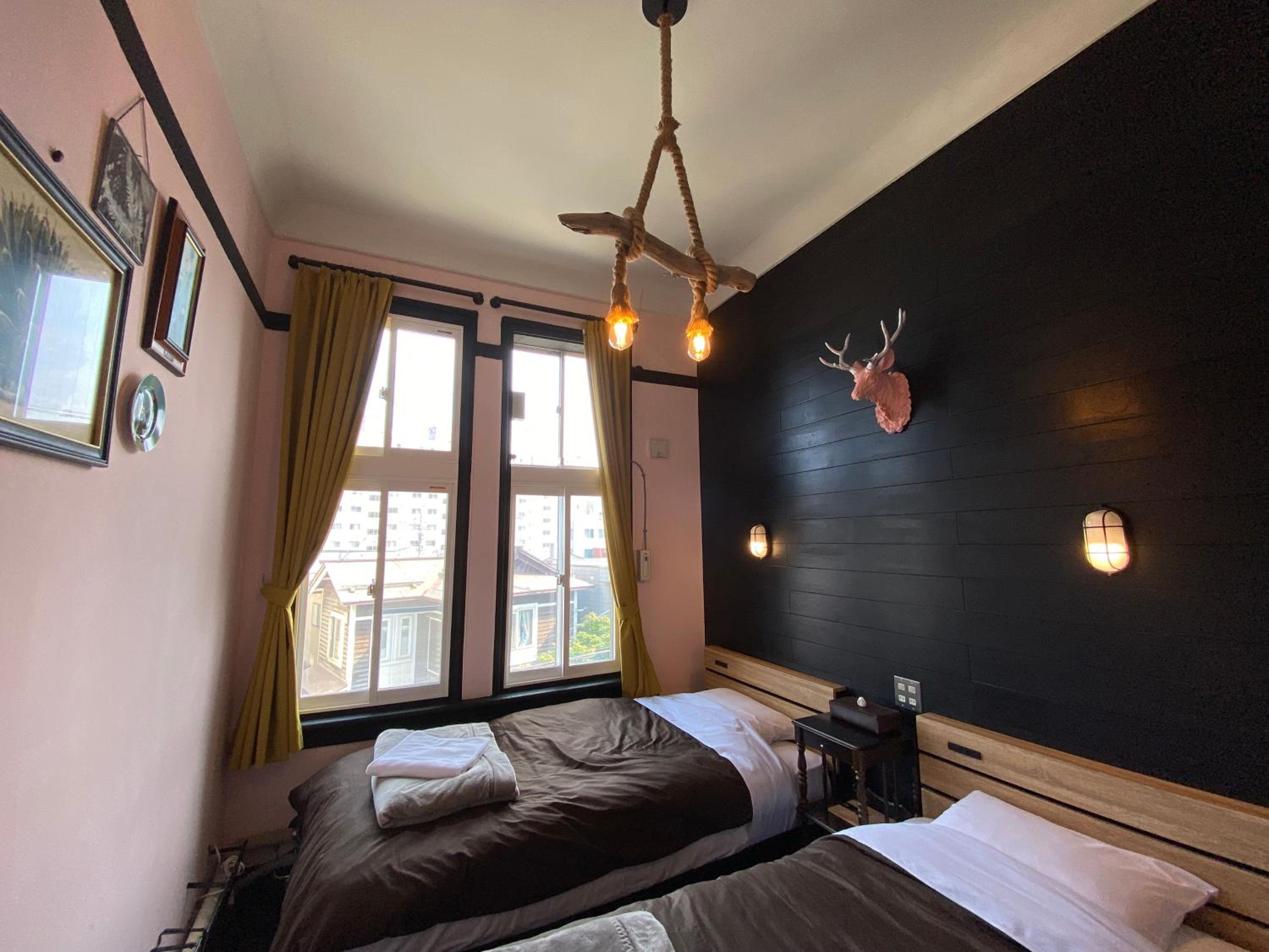Room, Twin Beds, Shared Bathroom