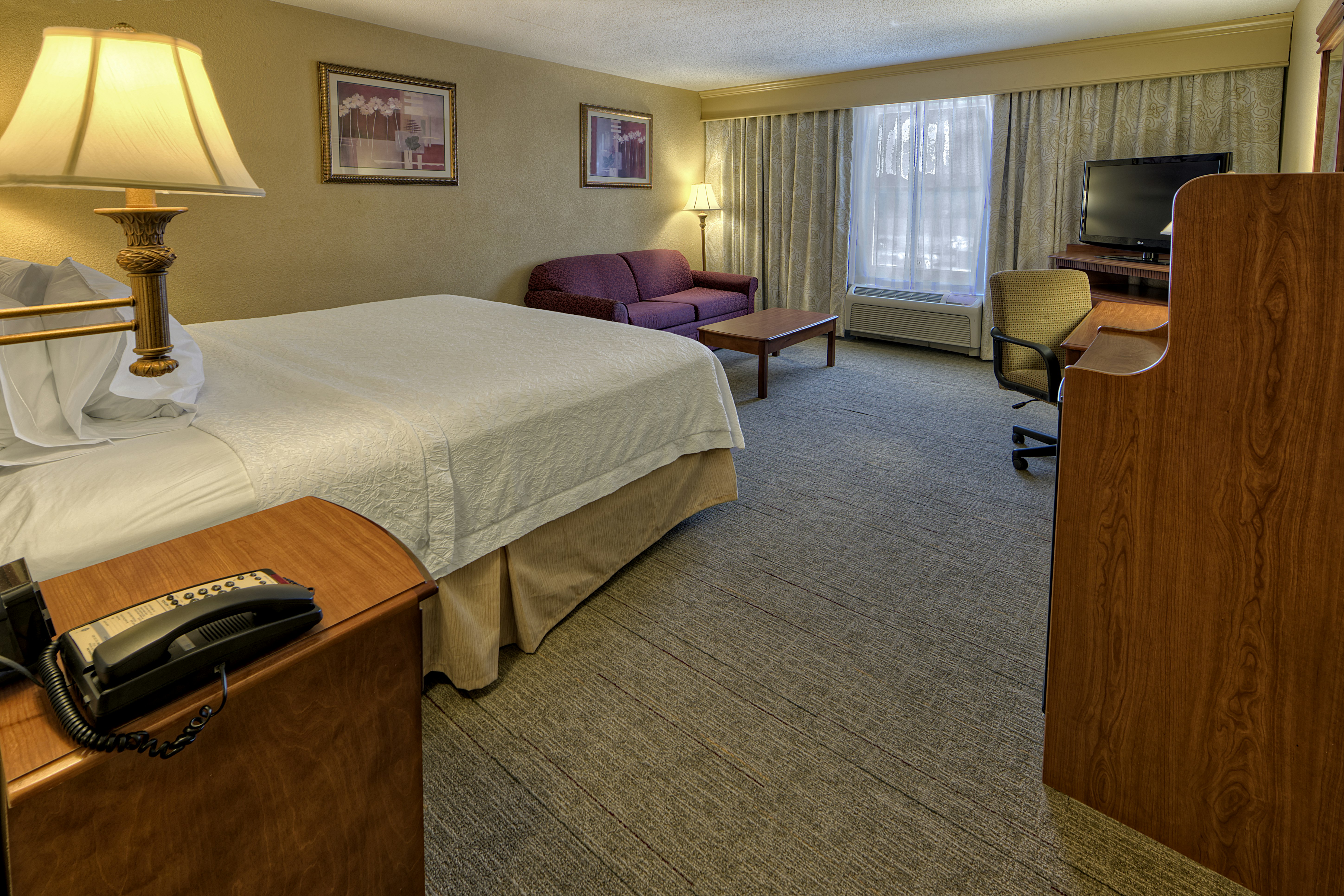 Study, King Bed