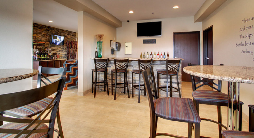 Cobblestone Inn and Suites - Fort Dodge, IA 26/33