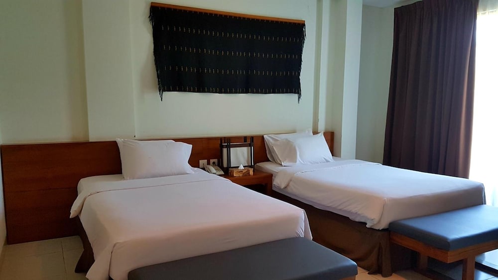 Luwansa Beach Resort 6/38