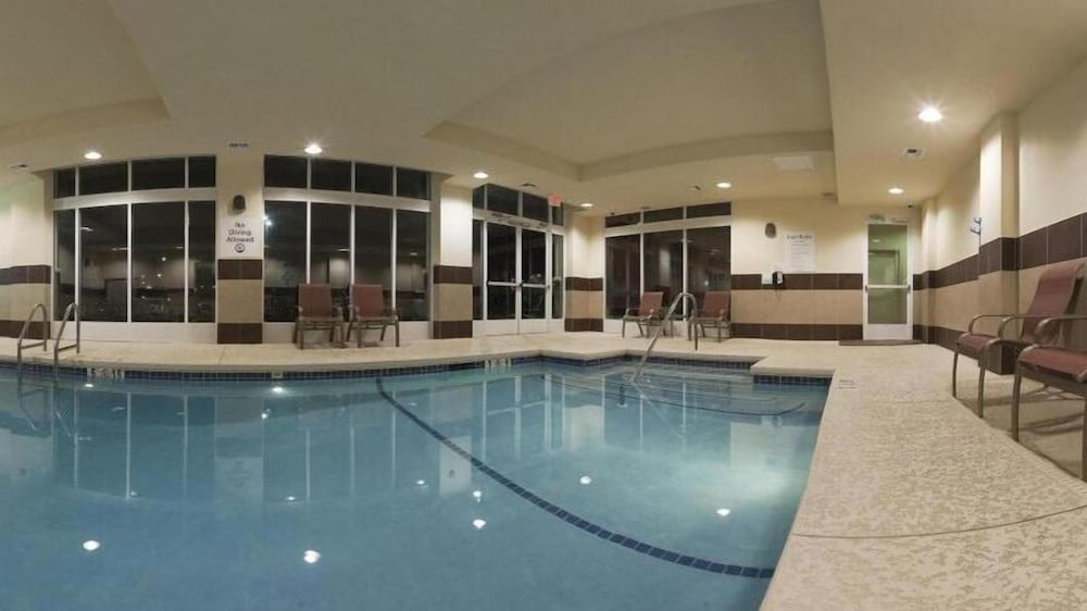 swimming pool spa