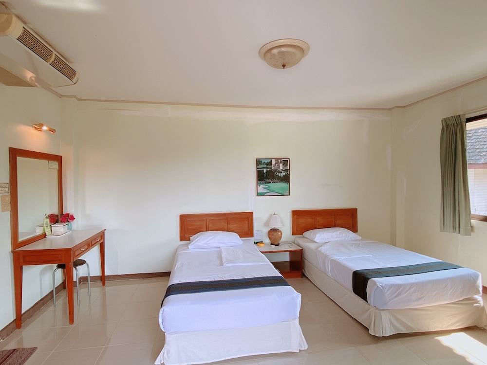 Korat Country Club Golf and Resort 9/21