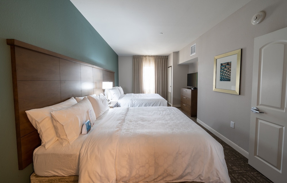 Staybridge Suites Houston East - Baytown 22/76