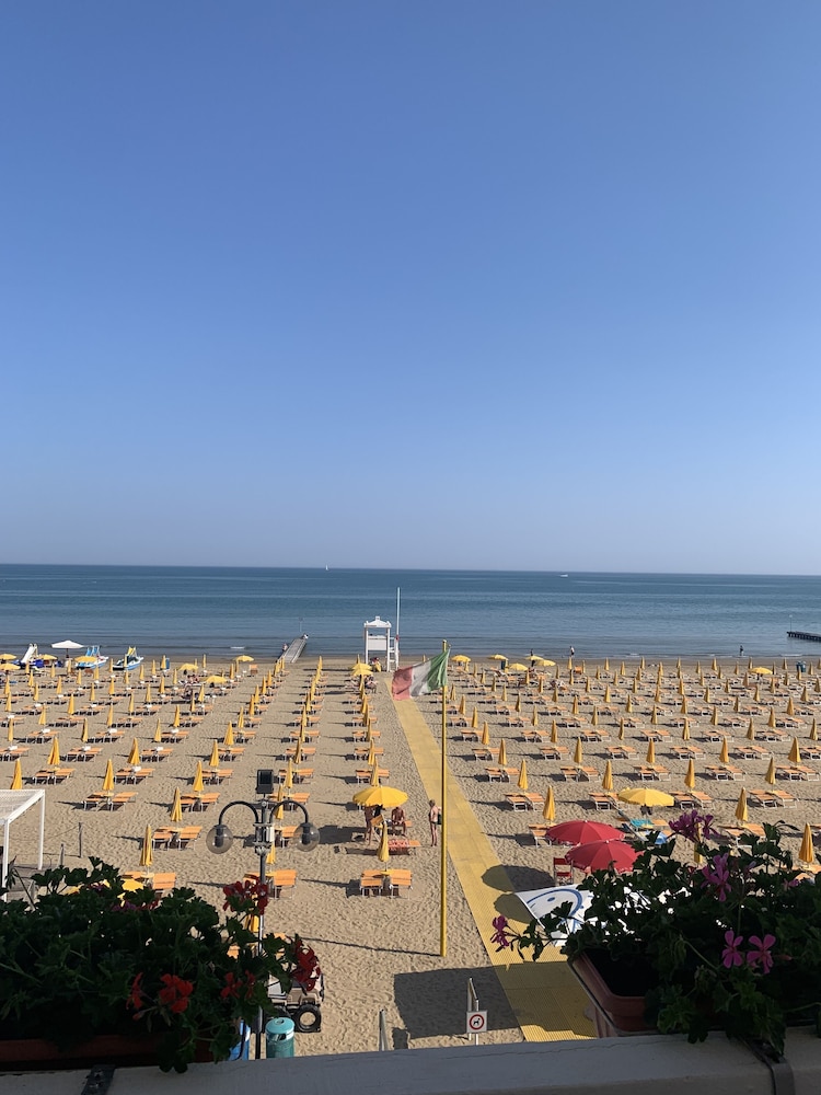 Hotel Residence Villa Sorriso 39/46