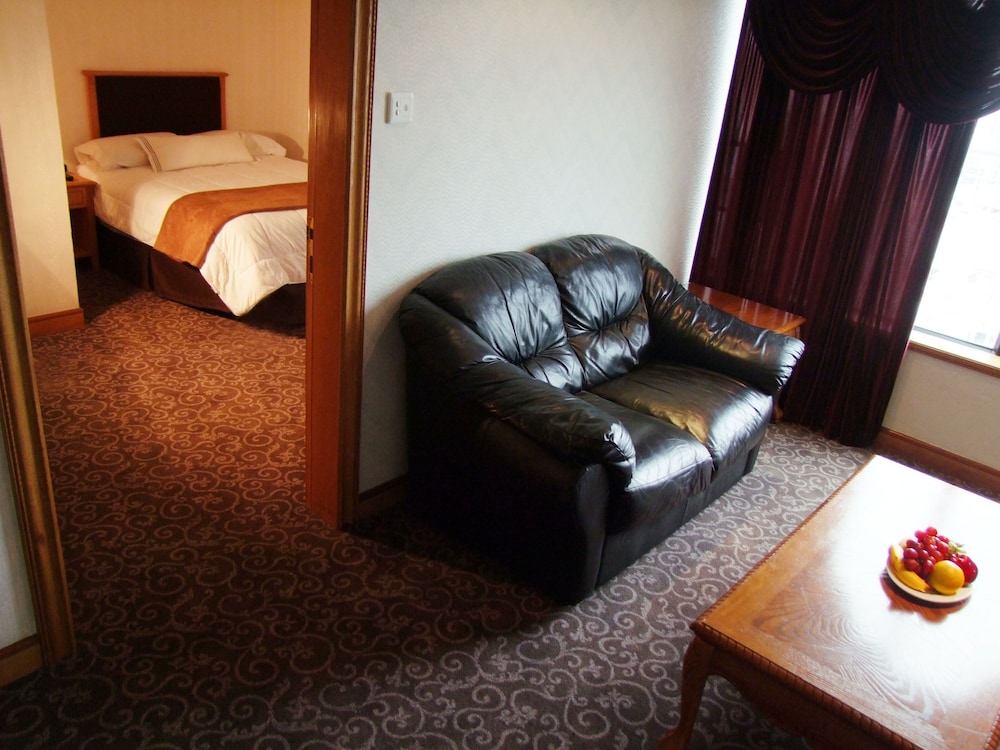 Miramar Hotel 49/71