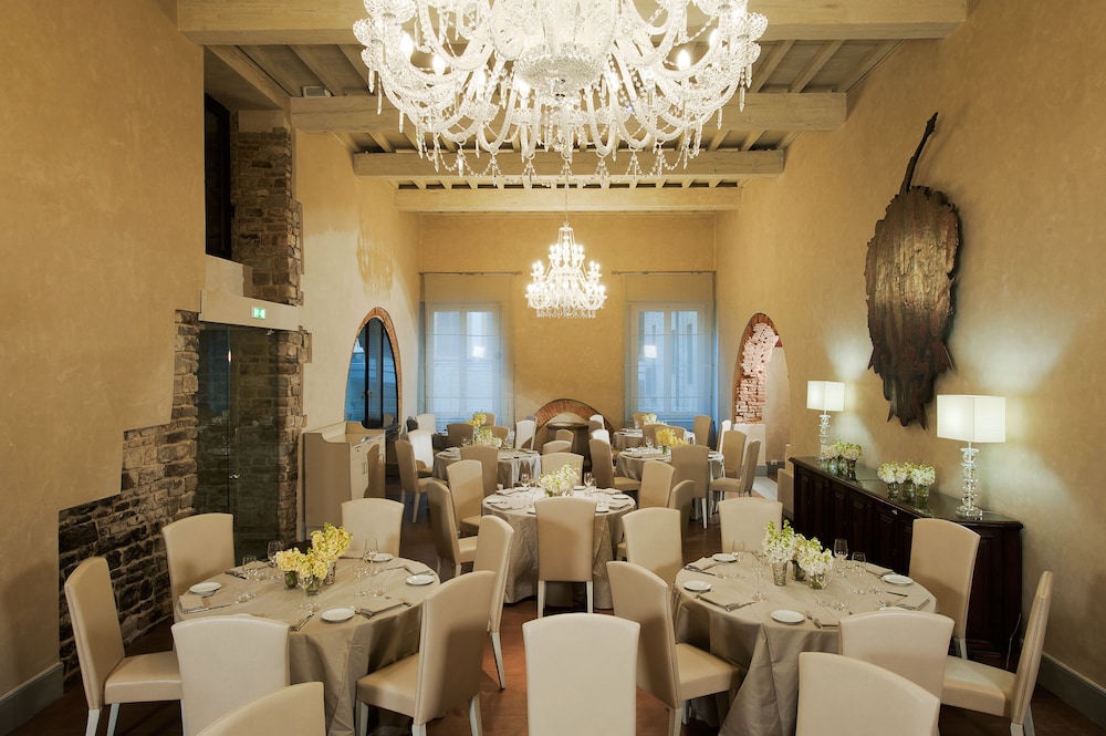 Brunelleschi Hotel Florence 51/72