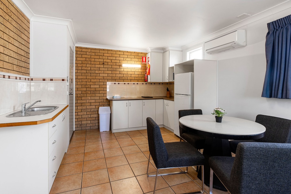 Leichhardt Motor Inn 42/69
