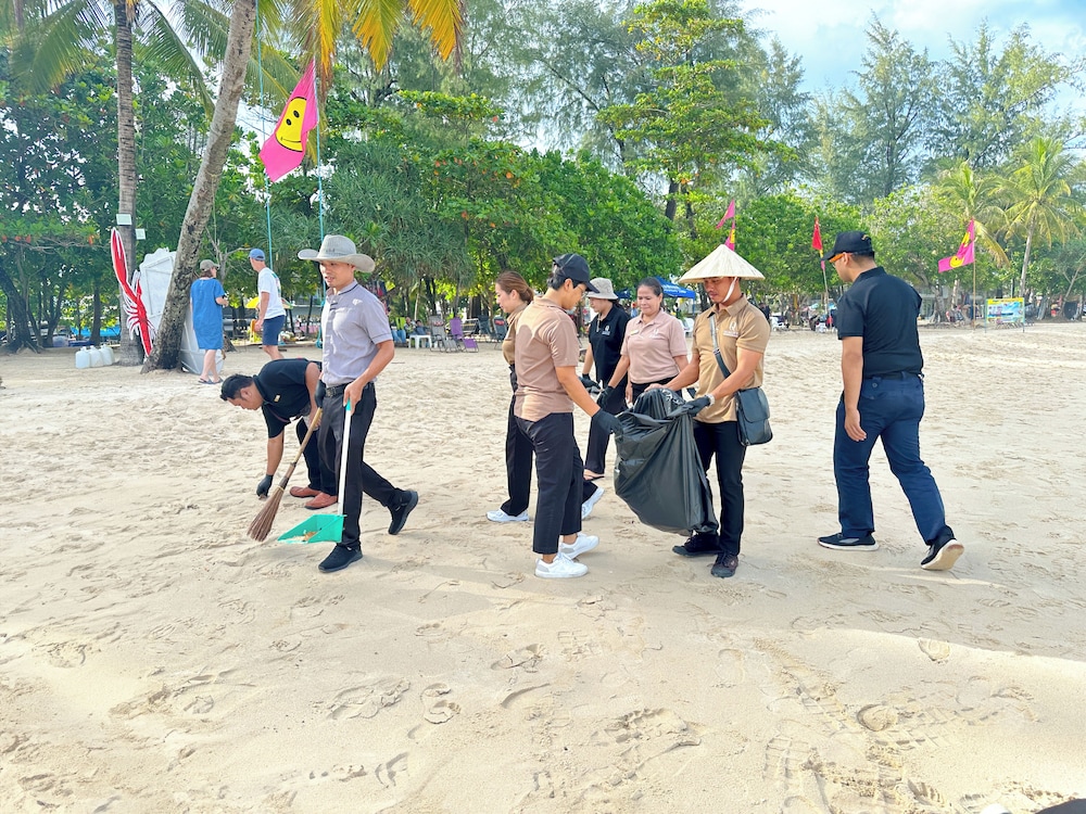 Clarian Hotel Beach Patong 47/49