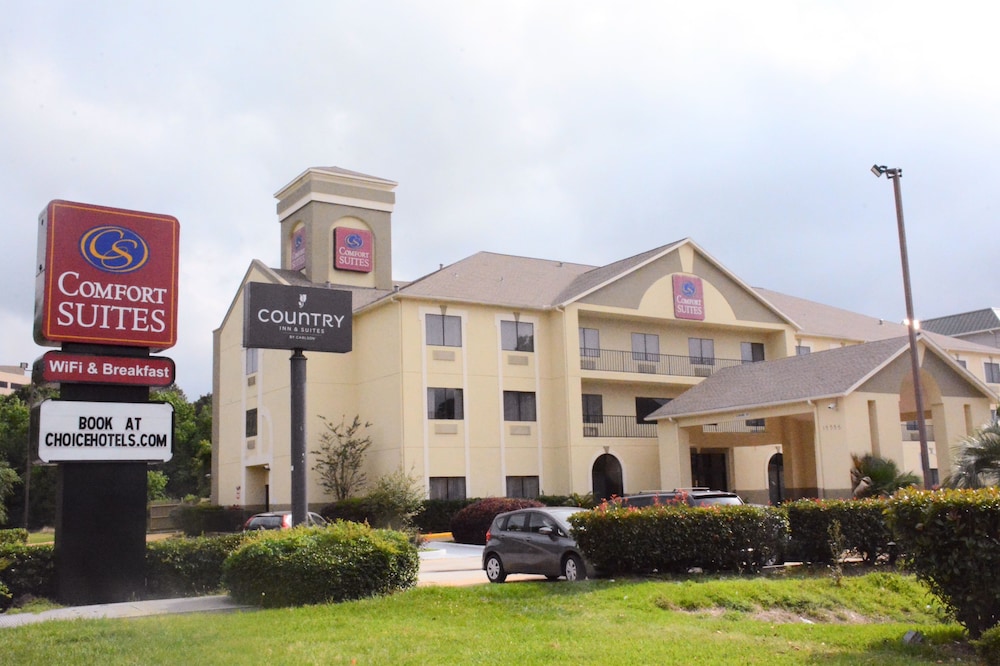 Comfort Suites Bush Intercontinental Airport photo1
