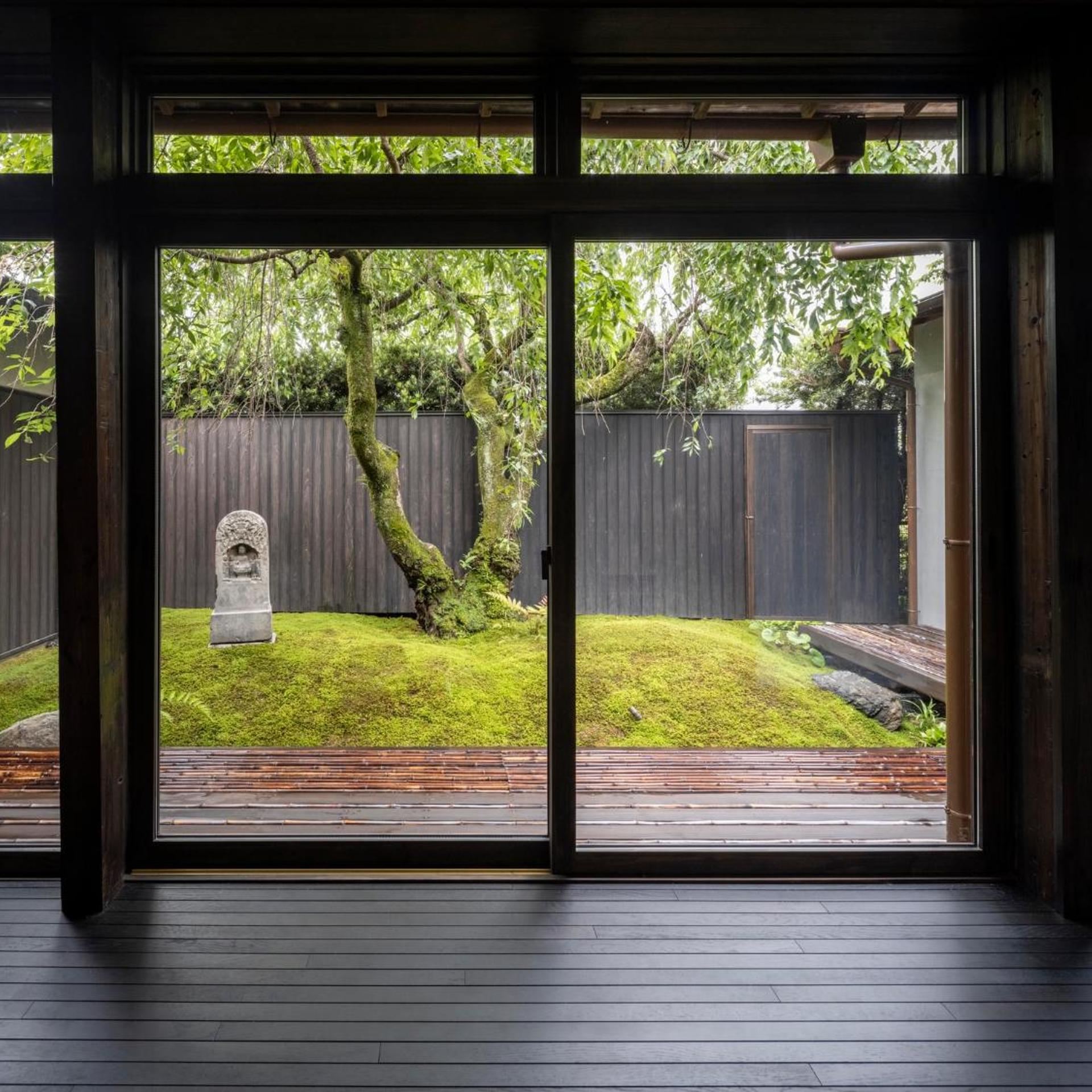 Momoyama Onsen Tsukimikan 45/49