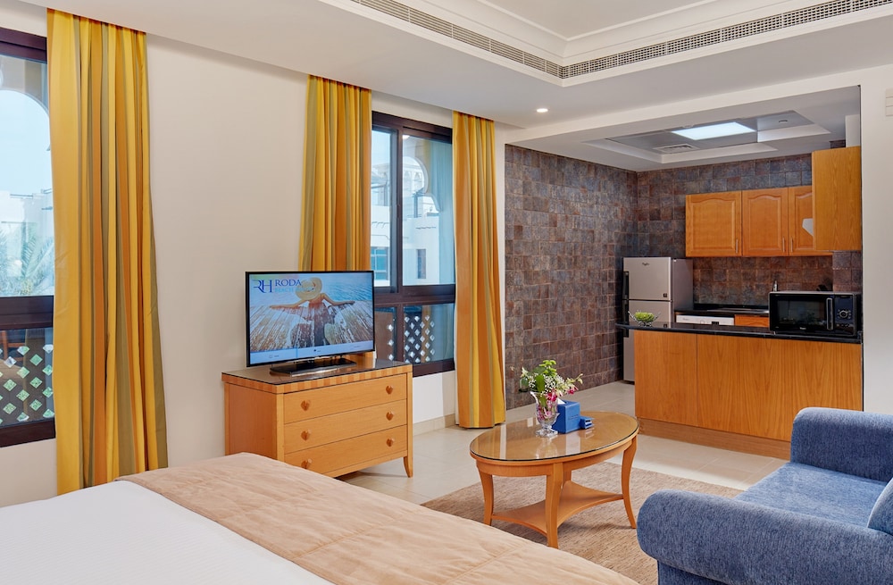 Roda Beach Resort 7/67