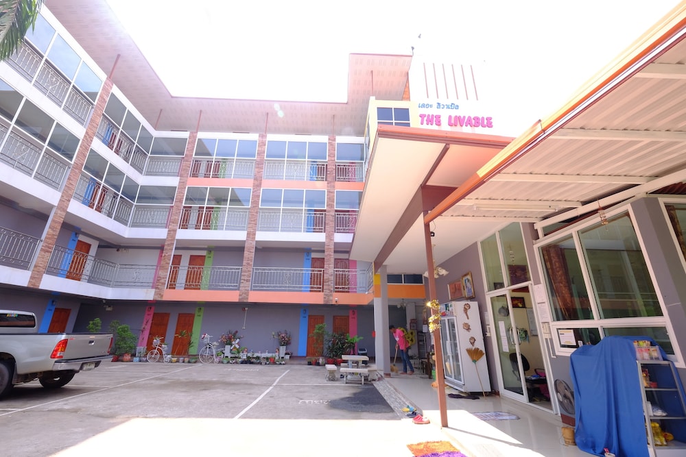 Livable Hotel 20/23