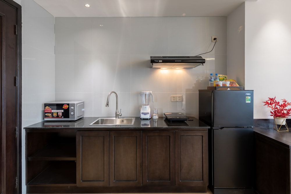 Cordial 1 Hotel & Apartment 65/69