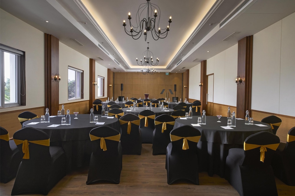 Radisson Goa Candolim Hotel 73/84