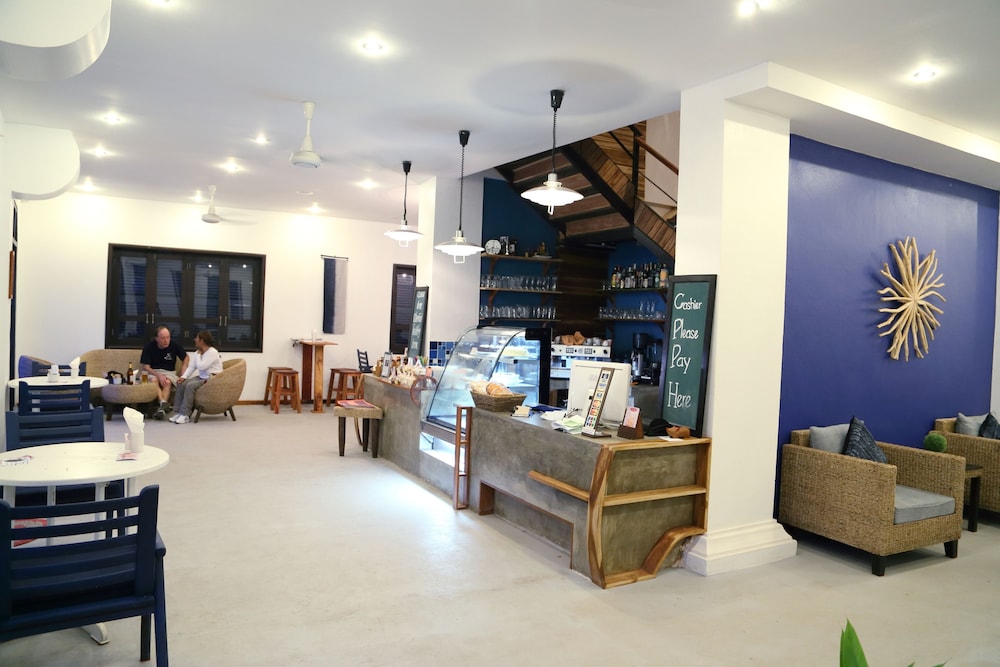 Indigo House Hotel 33/43