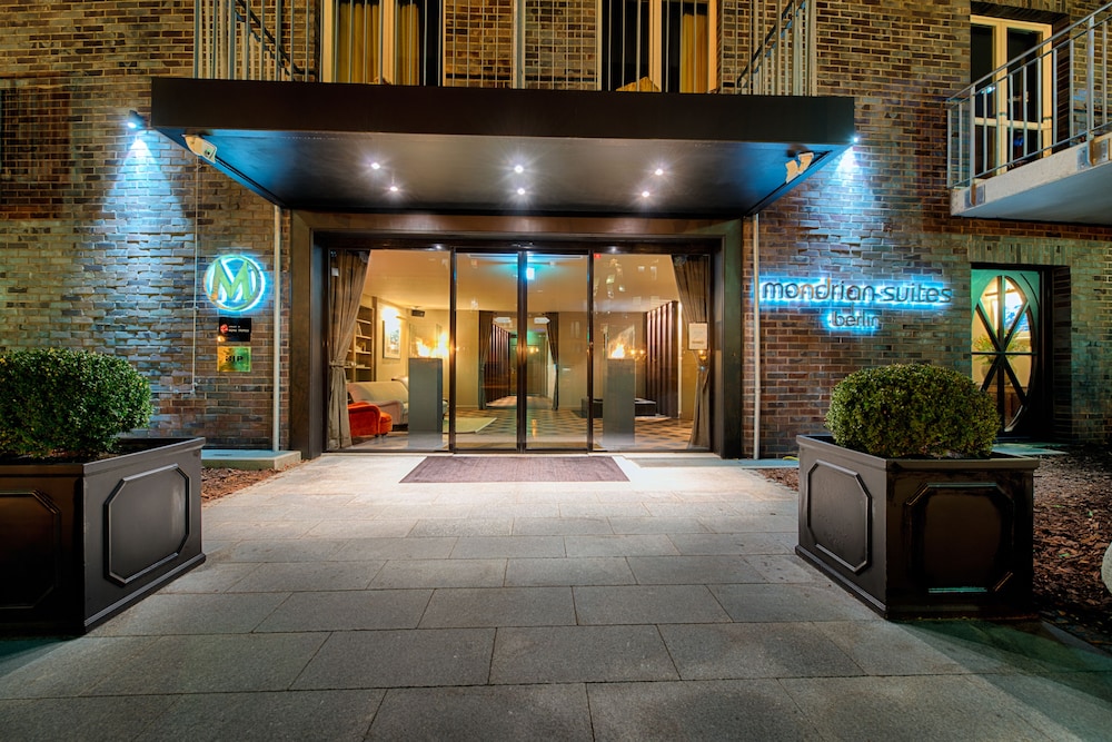 Mondrian Suites Berlin Checkpoint Charlie 3/80