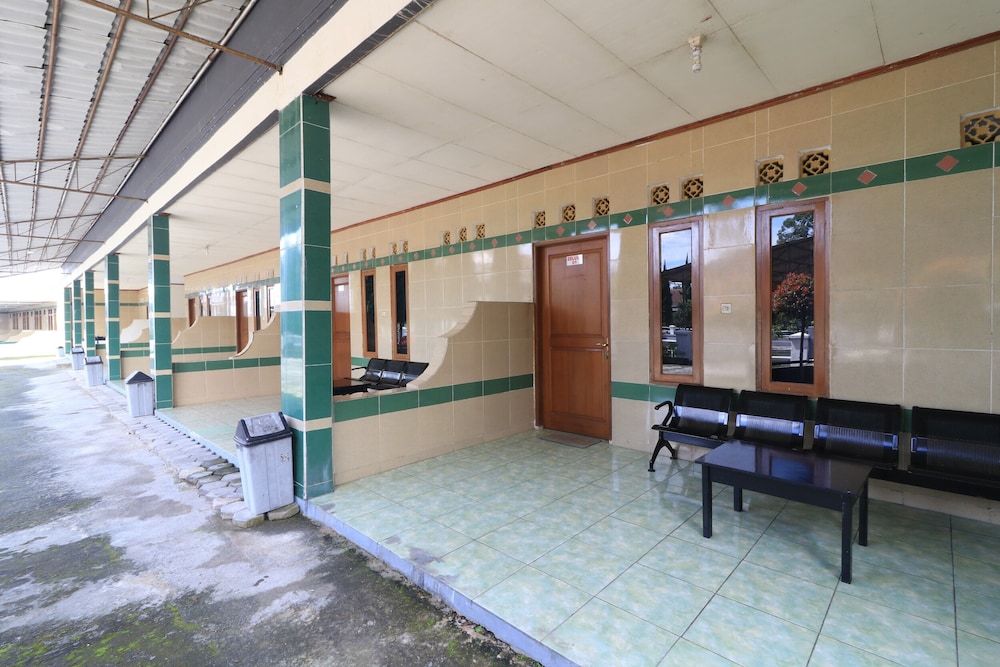 Abang Hotel Ciwidey 36/58