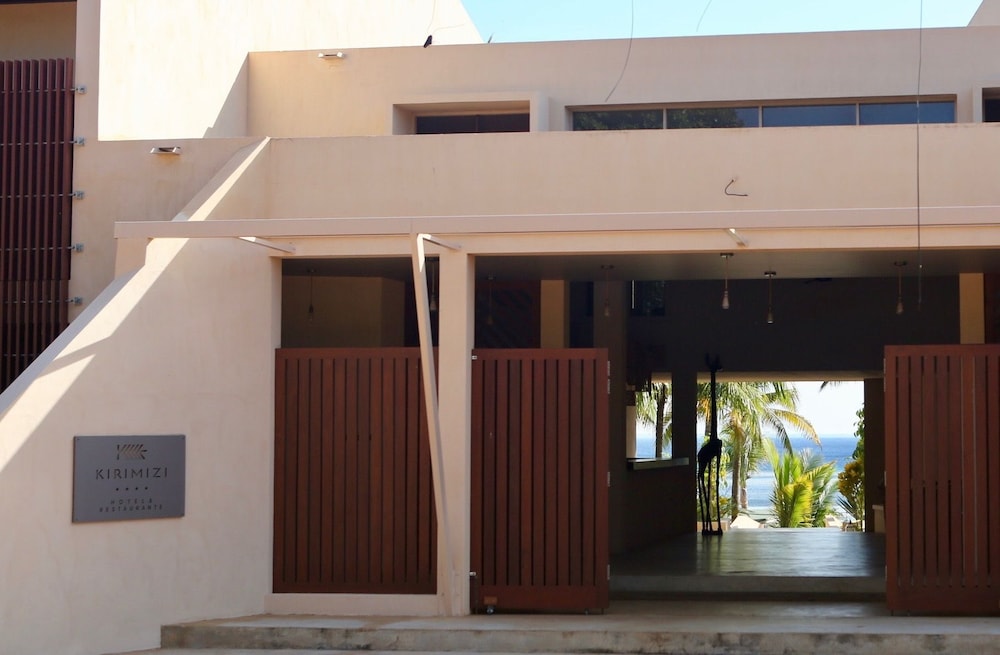 Kirimizi - Hotel & Restaurante 1/31