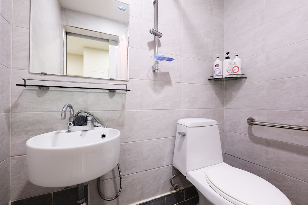 Myeongdong Stay7 48/50