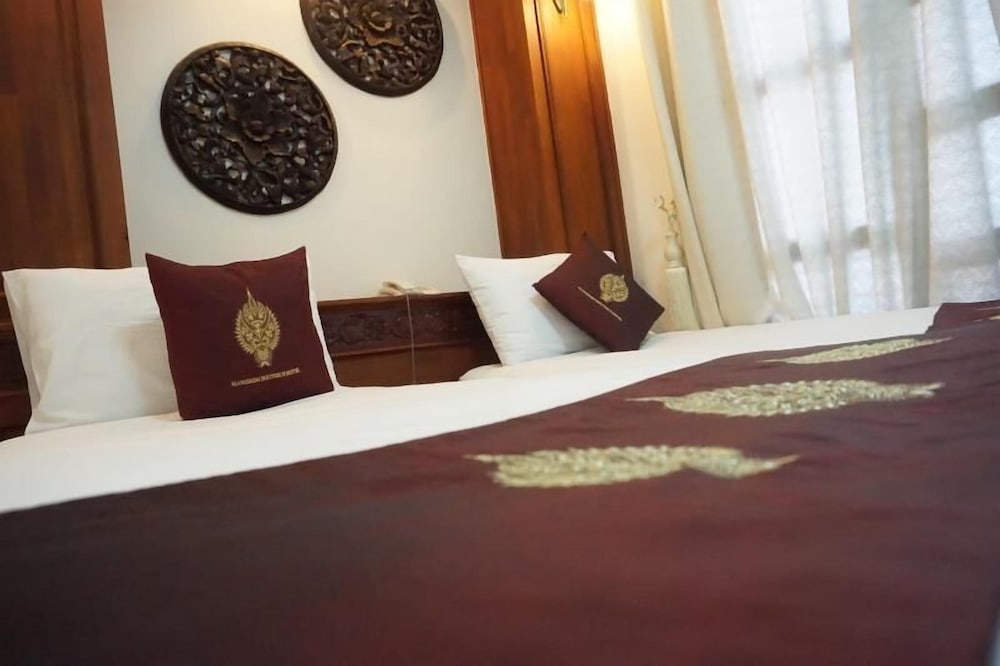 Manorom Boutique Hotel 10/17